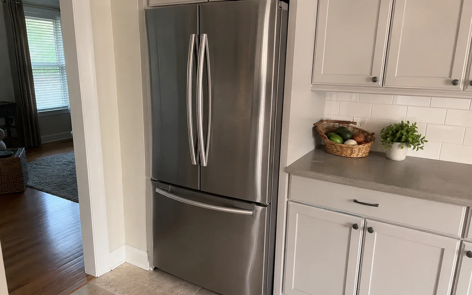 Refrigerator repair in Kelowna